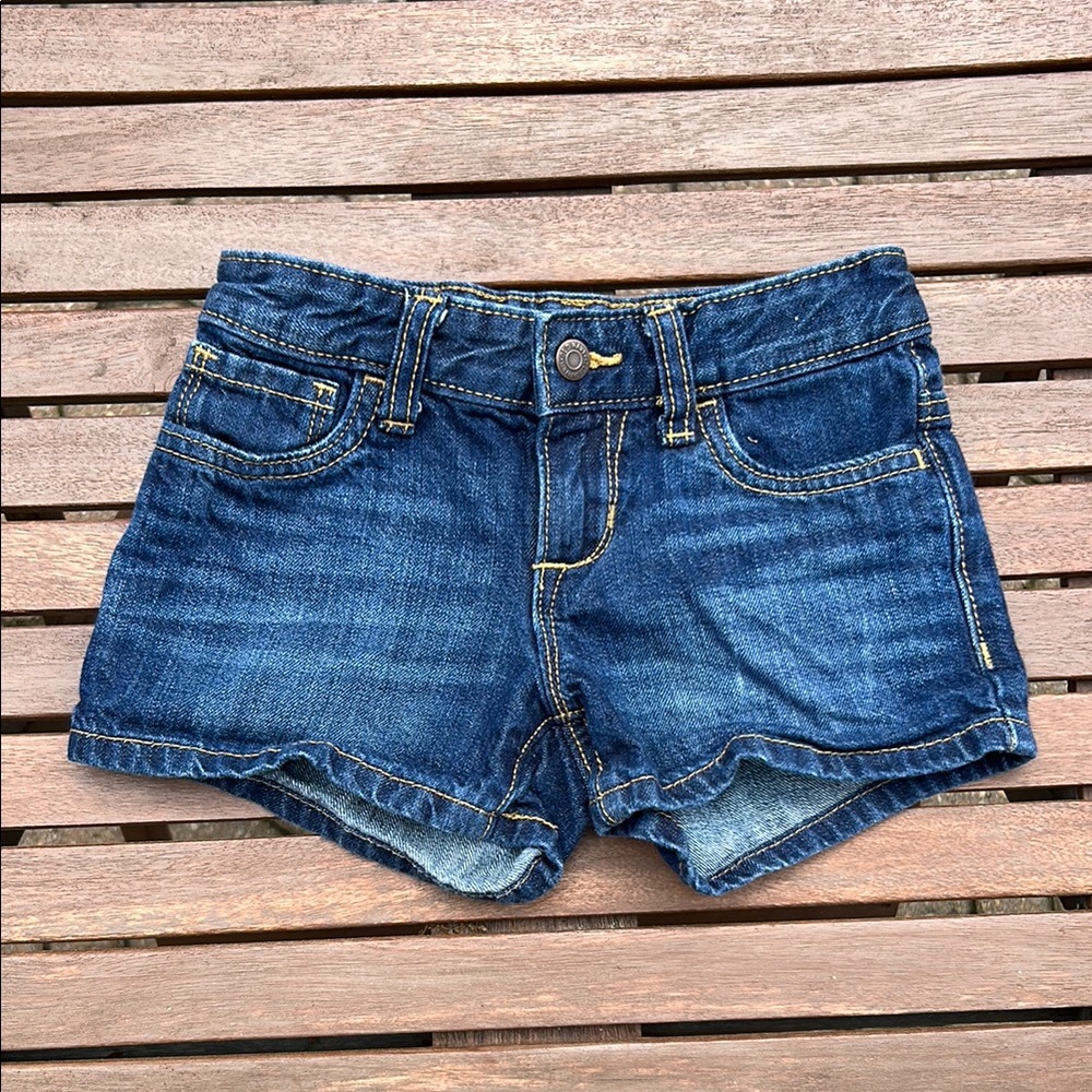 Old Navy San Francisco California Toddler Girl Stylish Denim Shorts size 6 NWOT